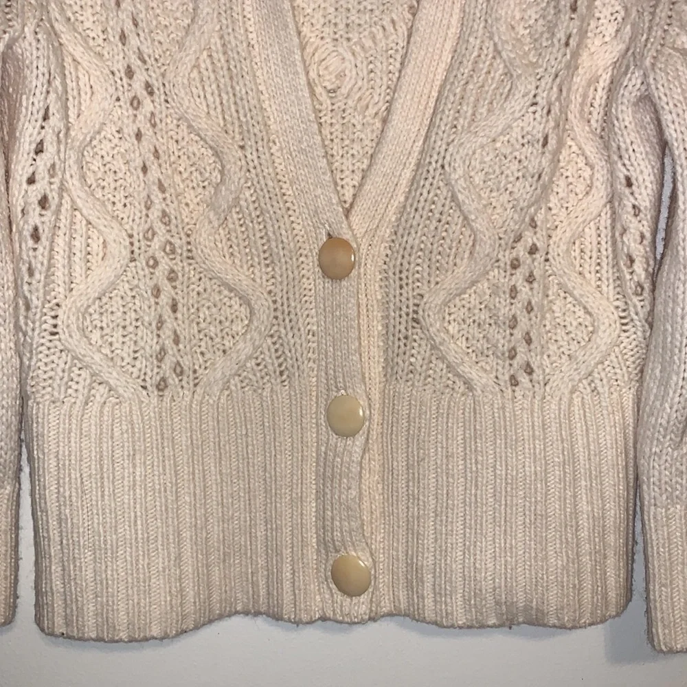 Ann Taylor merino wool 3 button oatmeal sweater cardigan